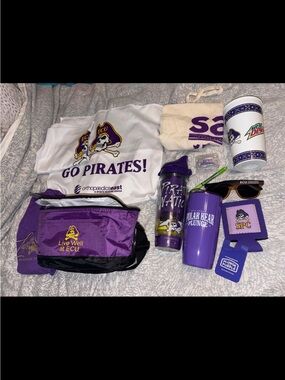 ECU East Carolina University Pirate Gift set cooler bag ladies shirt cups